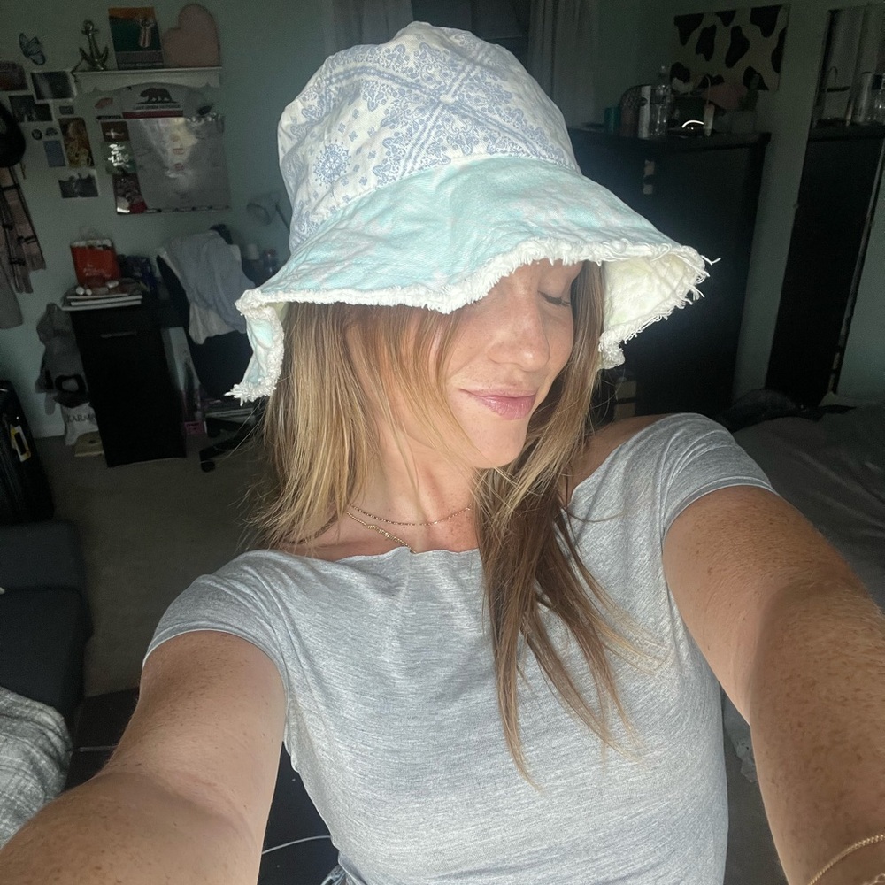 Free people hat